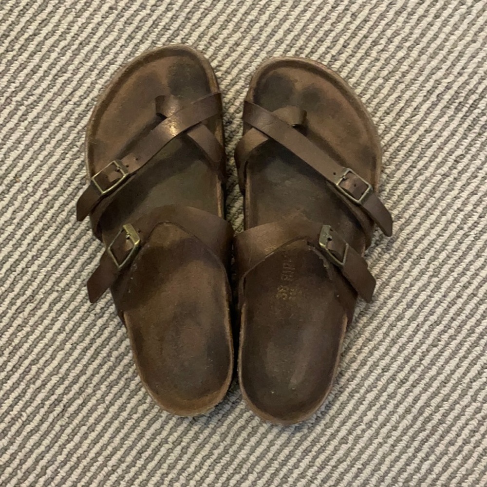 Women’s Birkenstock’s!